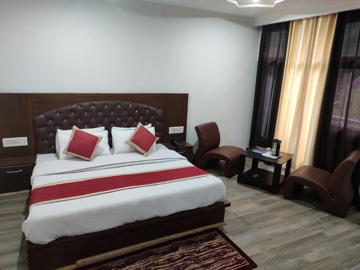 Hotel Vansh Касоль Экстерьер фото