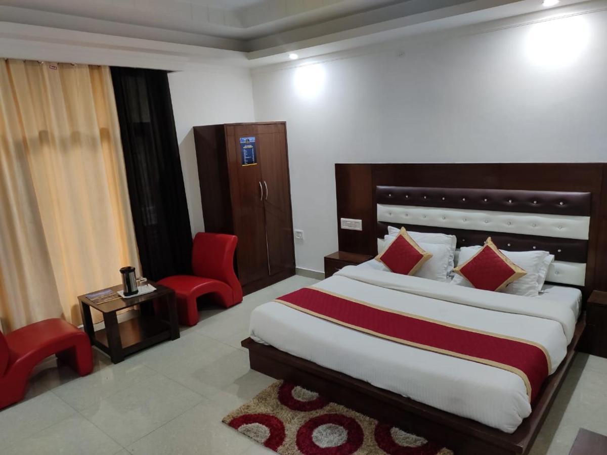 Hotel Vansh Касоль Экстерьер фото